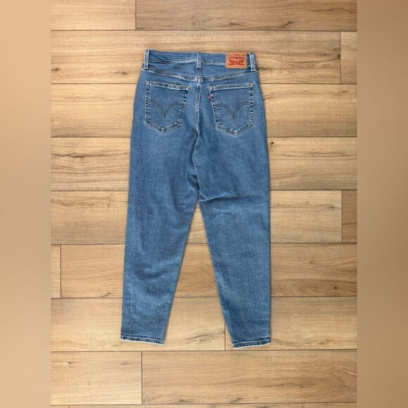 Levi’s High Waisted Mom Jean women’s 29 distressed high waisted tapered vintage - Picture 3 of 3